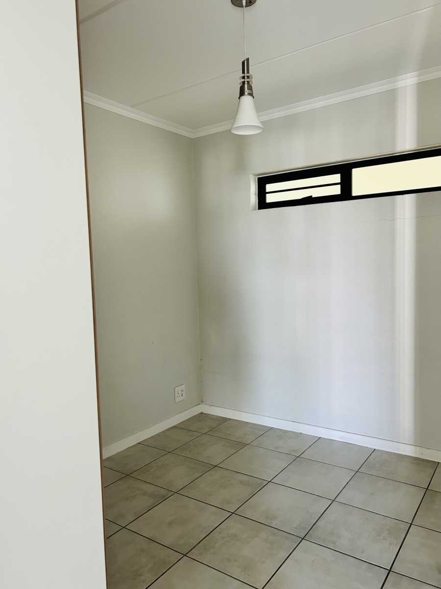2 Bedroom Property for Sale in Witfield Gauteng