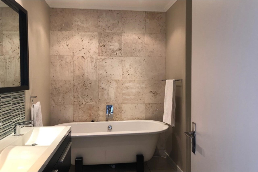 To Let 2 Bedroom Property for Rent in Bedfordview Gauteng