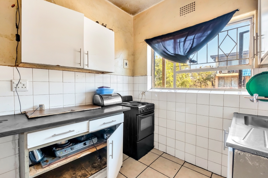 2 Bedroom Property for Sale in Windsor East Gauteng