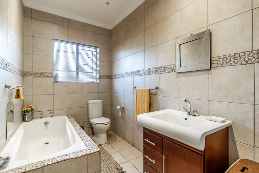 3 Bedroom Property for Sale in Suiderberg Gauteng