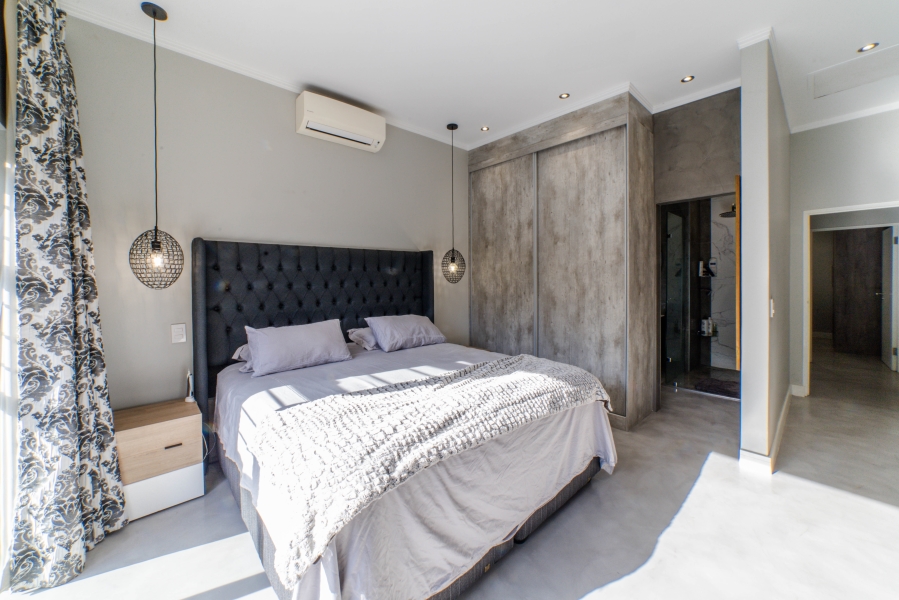 To Let 2 Bedroom Property for Rent in Fourways Gauteng