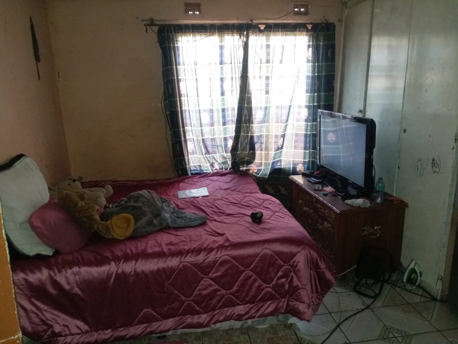 4 Bedroom Property for Sale in Moleleki Gauteng