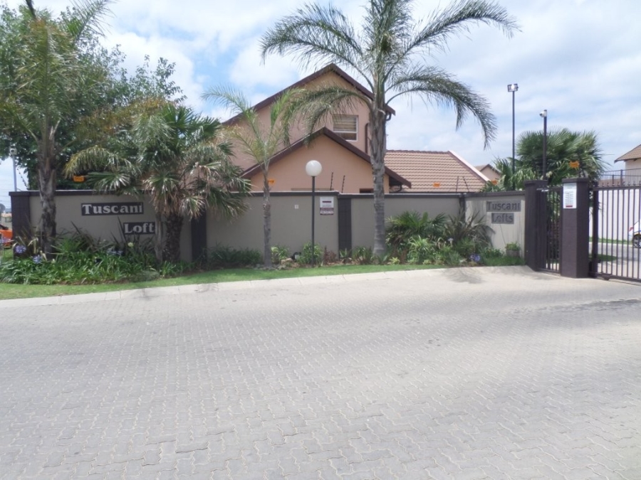To Let 3 Bedroom Property for Rent in Eden Glen Gauteng