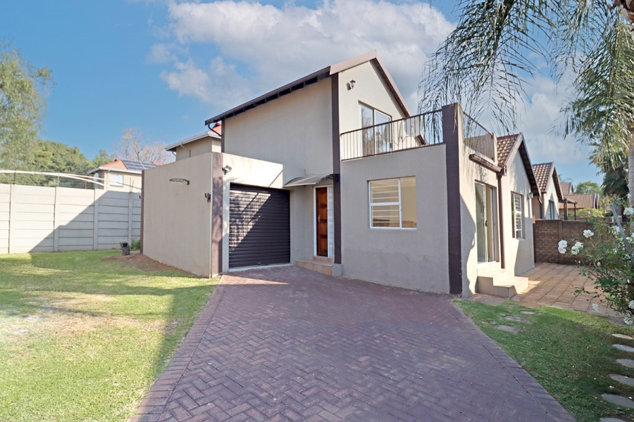 To Let 3 Bedroom Property for Rent in Eden Glen Gauteng