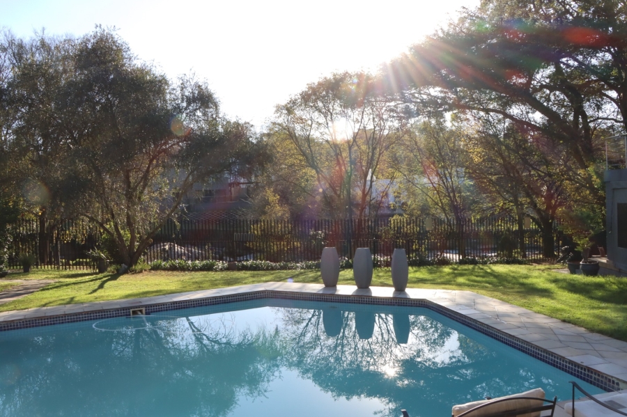 To Let 9 Bedroom Property for Rent in Morningside Gauteng