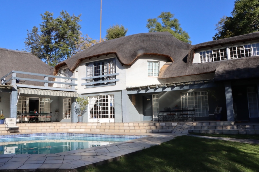 To Let 9 Bedroom Property for Rent in Morningside Gauteng