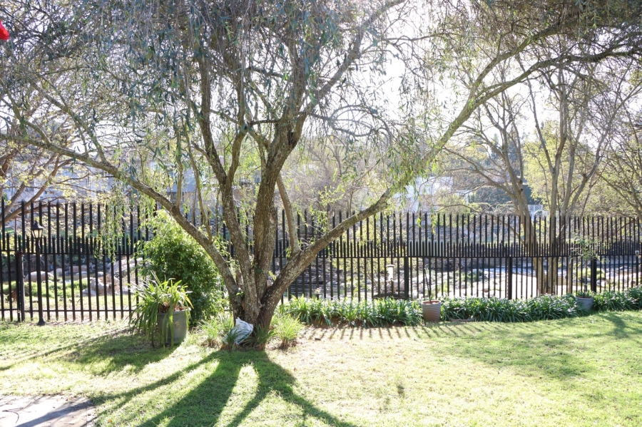 To Let 9 Bedroom Property for Rent in Morningside Gauteng