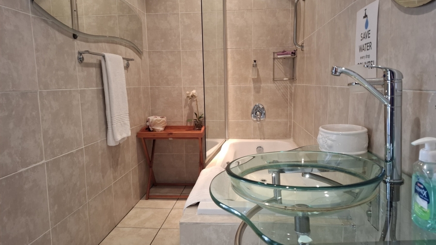 To Let 9 Bedroom Property for Rent in Morningside Gauteng
