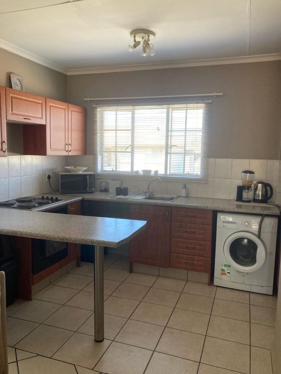 2 Bedroom Property for Sale in Rynfield A H Gauteng