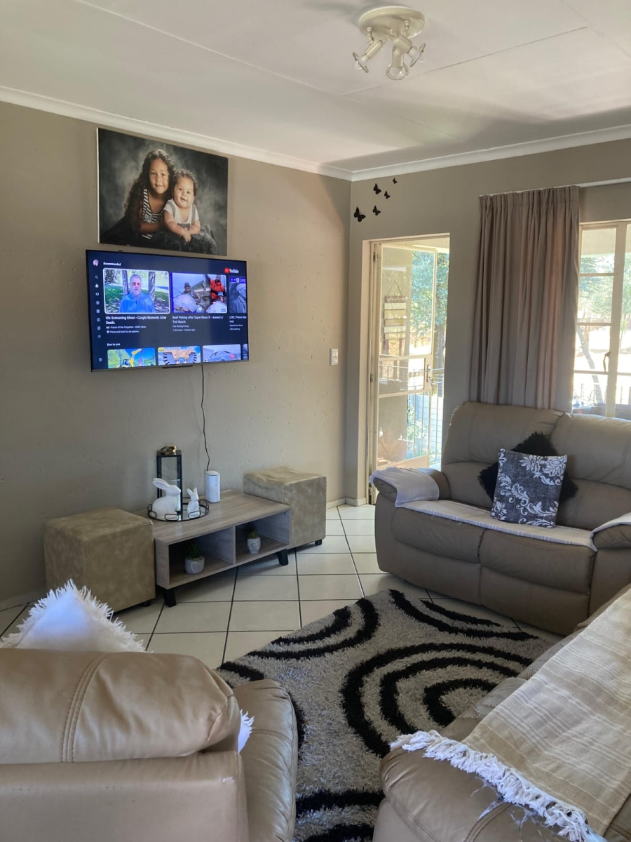 2 Bedroom Property for Sale in Rynfield A H Gauteng