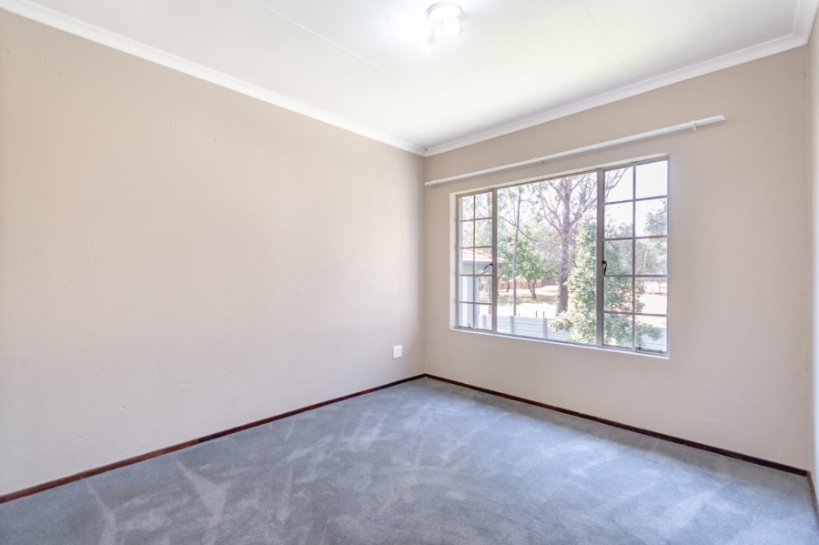 2 Bedroom Property for Sale in Rynfield A H Gauteng