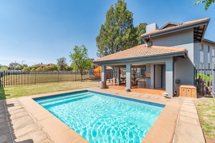 2 Bedroom Property for Sale in Rynfield A H Gauteng