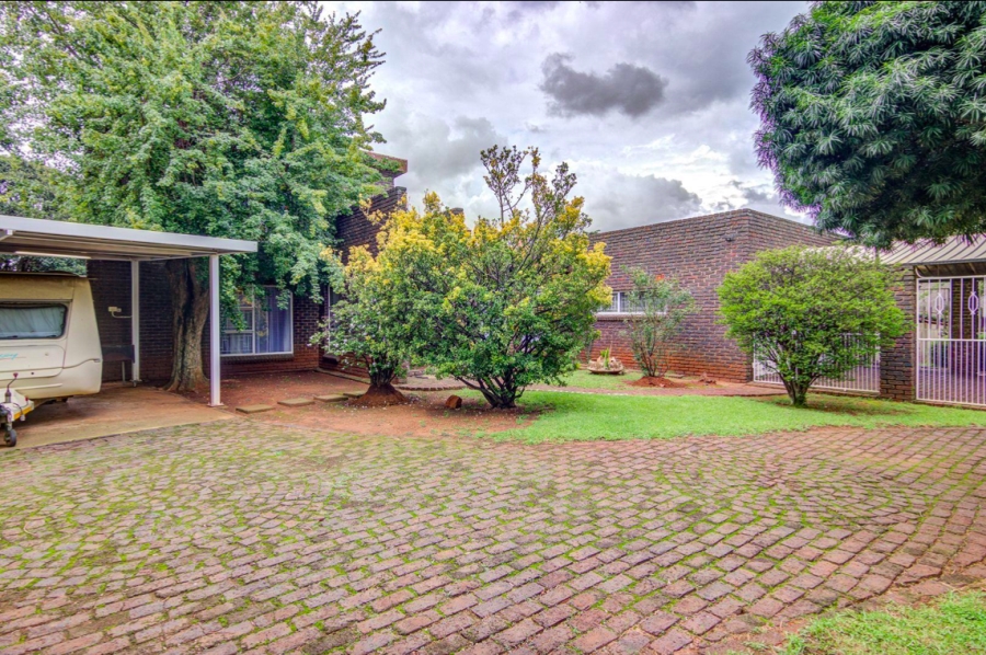 3 Bedroom Property for Sale in Ravenswood Gauteng