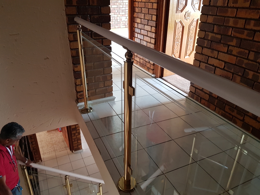 3 Bedroom Property for Sale in Glenvista Gauteng