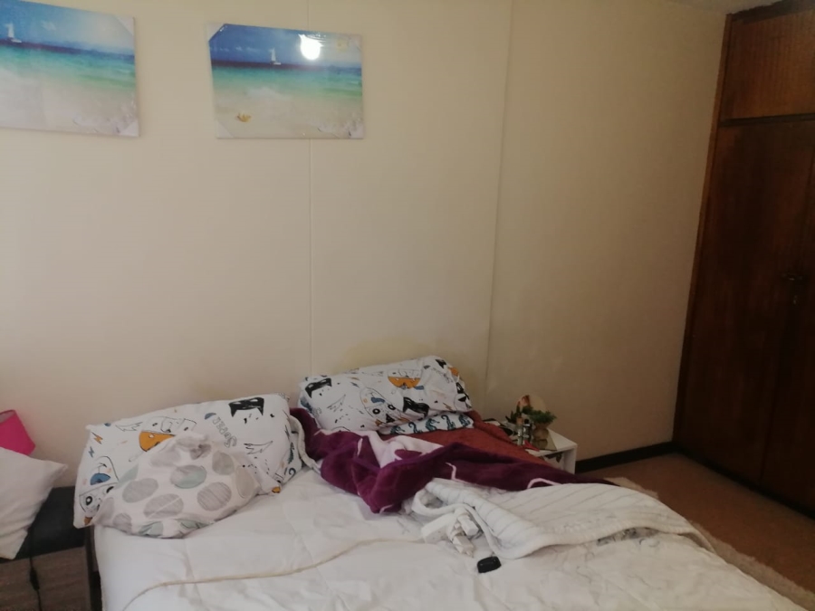 2 Bedroom Property for Sale in Sunnyside Gauteng