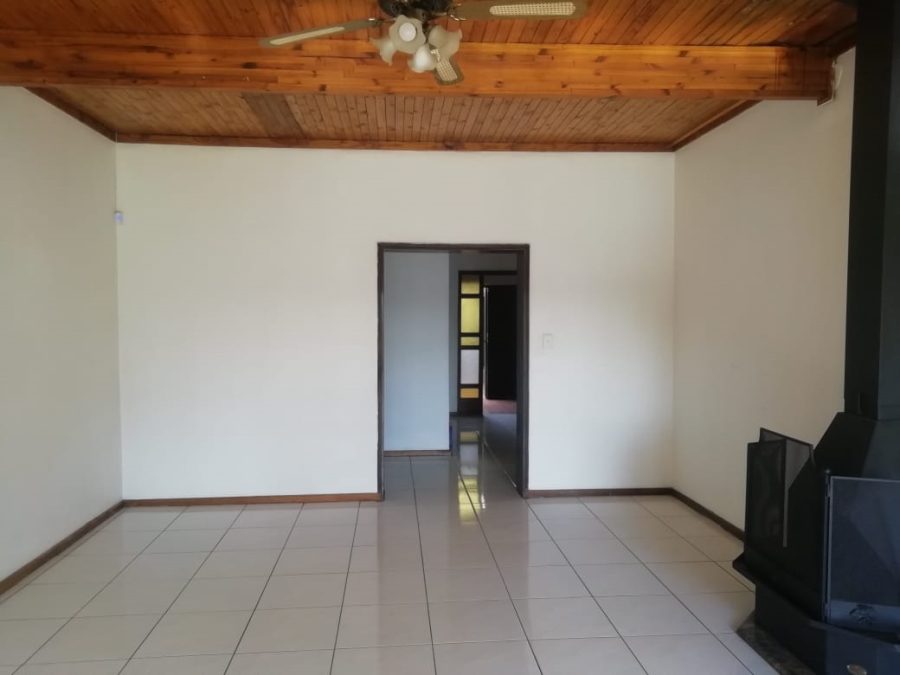 To Let 3 Bedroom Property for Rent in Baileys Muckleneuk Gauteng