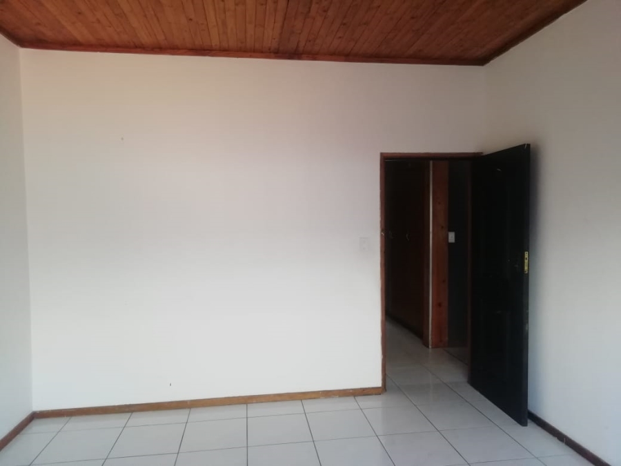 To Let 3 Bedroom Property for Rent in Baileys Muckleneuk Gauteng