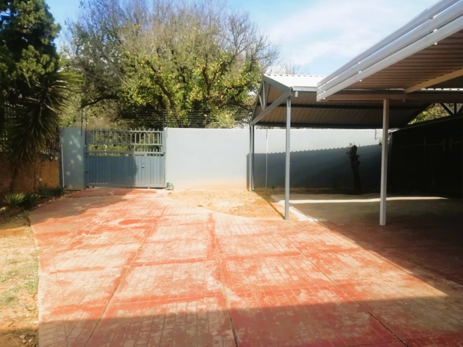 To Let 3 Bedroom Property for Rent in Baileys Muckleneuk Gauteng