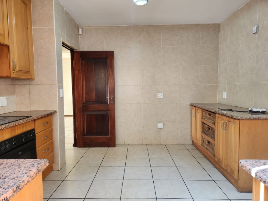 To Let 3 Bedroom Property for Rent in Bedfordview Gauteng