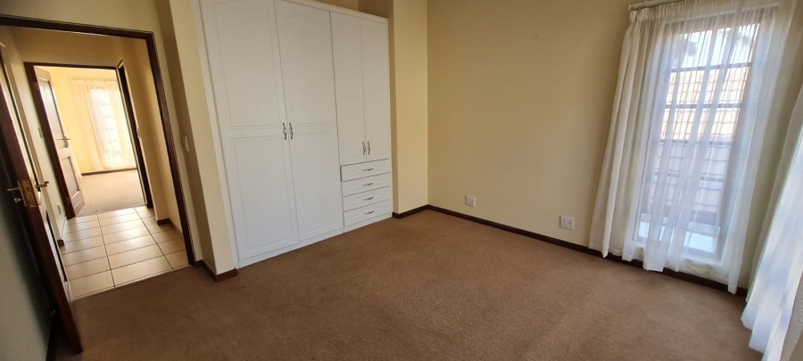To Let 3 Bedroom Property for Rent in Bedfordview Gauteng