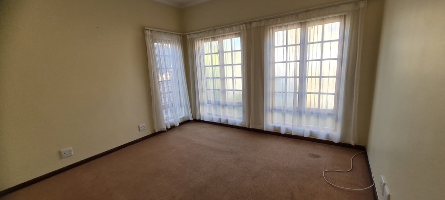 To Let 3 Bedroom Property for Rent in Bedfordview Gauteng