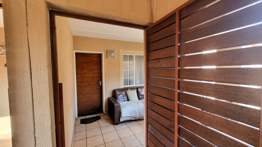 2 Bedroom Property for Sale in Castleview Gauteng