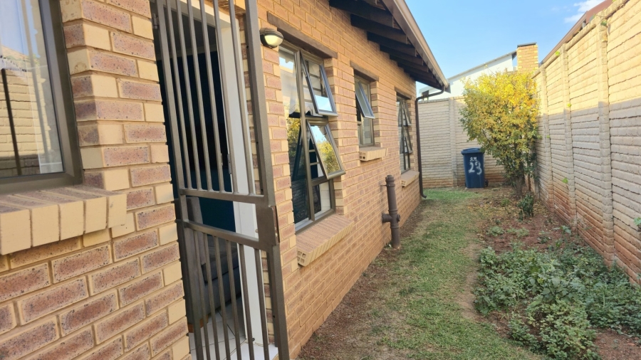 3 Bedroom Property for Sale in Eldo View Gauteng