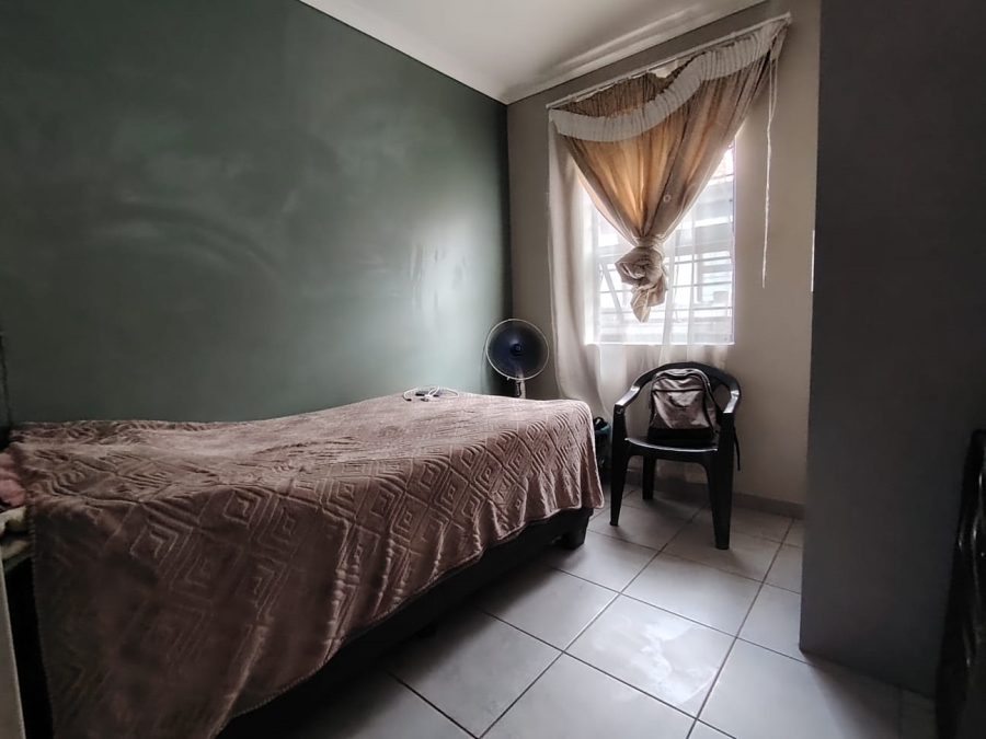 To Let 3 Bedroom Property for Rent in Lotus Gardens Gauteng
