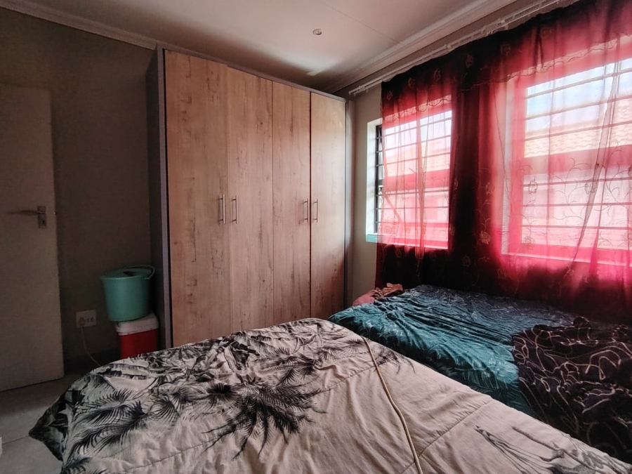 To Let 3 Bedroom Property for Rent in Lotus Gardens Gauteng