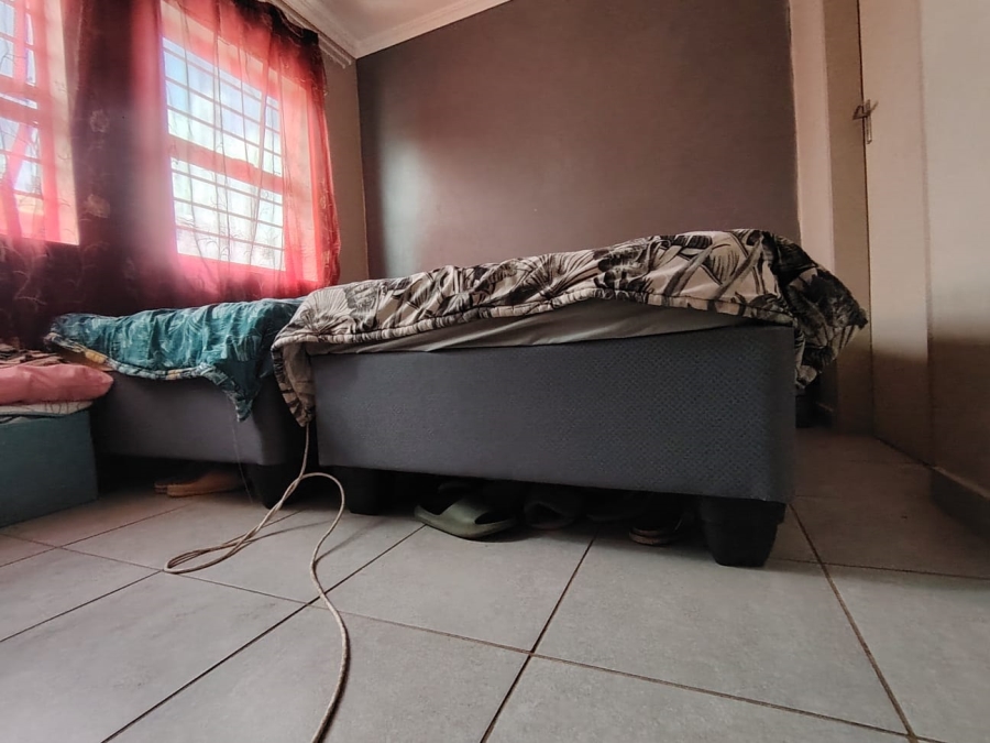 To Let 3 Bedroom Property for Rent in Lotus Gardens Gauteng