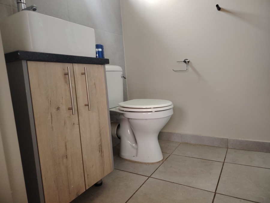 To Let 3 Bedroom Property for Rent in Lotus Gardens Gauteng