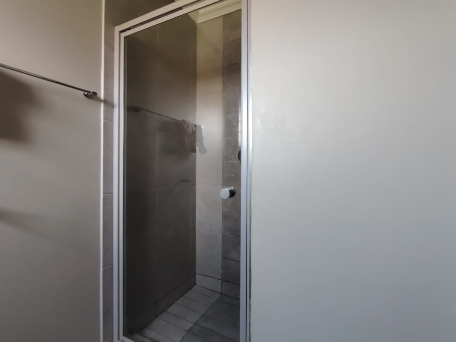 To Let 3 Bedroom Property for Rent in Lotus Gardens Gauteng