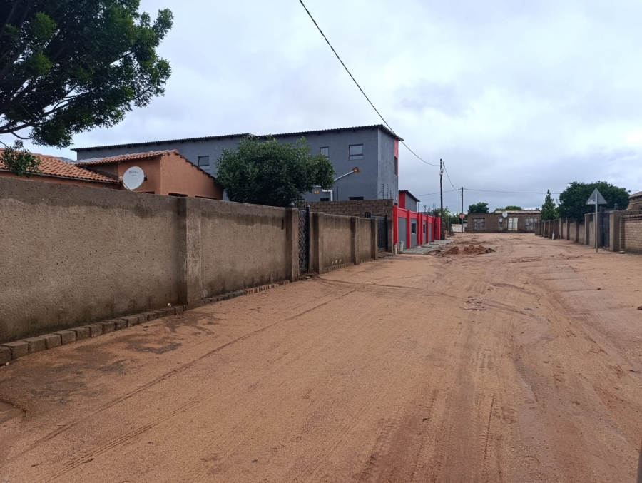 To Let 0 Bedroom Property for Rent in Soshanguve X Gauteng