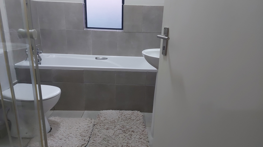 2 Bedroom Property for Sale in Rynfield Gauteng