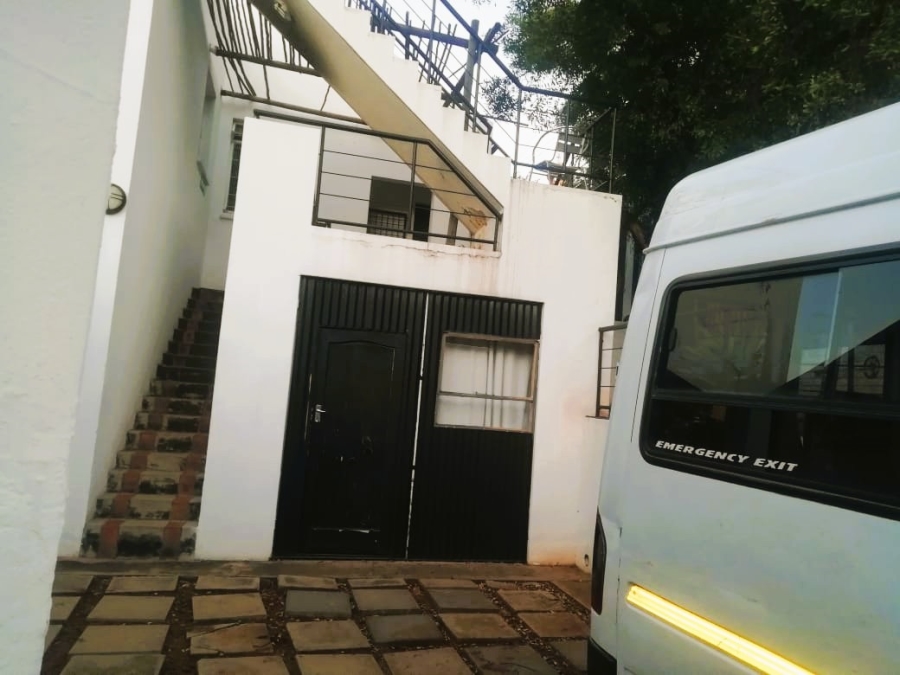 8 Bedroom Property for Sale in Muckleneuk Gauteng