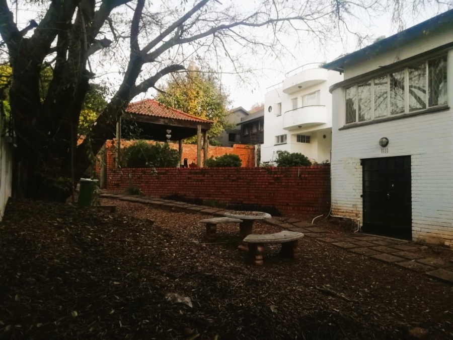 8 Bedroom Property for Sale in Muckleneuk Gauteng