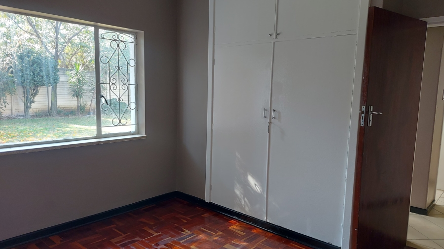 3 Bedroom Property for Sale in Farrarmere Gauteng