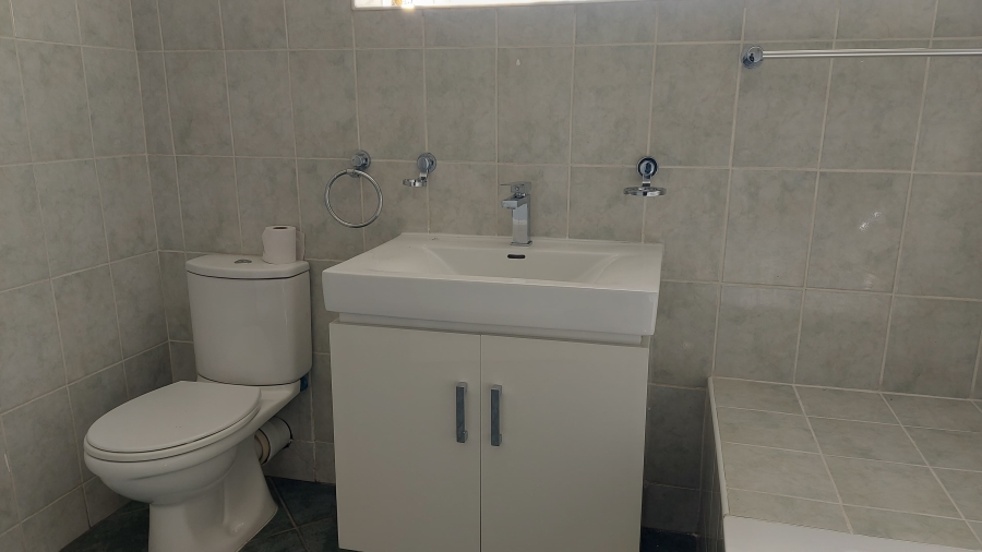 3 Bedroom Property for Sale in Farrarmere Gauteng