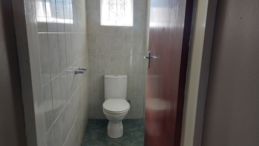 3 Bedroom Property for Sale in Farrarmere Gauteng