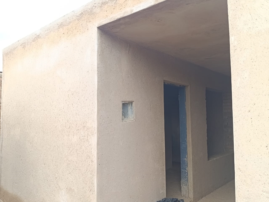 6 Bedroom Property for Sale in Soshanguve R Gauteng