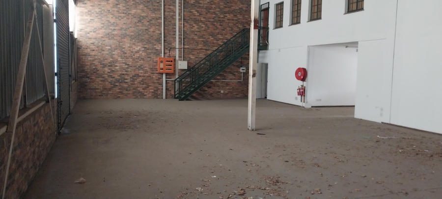 To Let commercial Property for Rent in Randjespark Gauteng