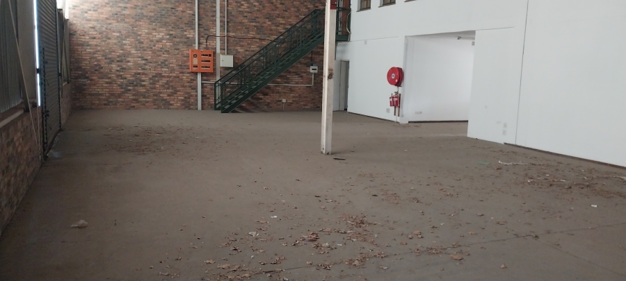 To Let commercial Property for Rent in Randjespark Gauteng