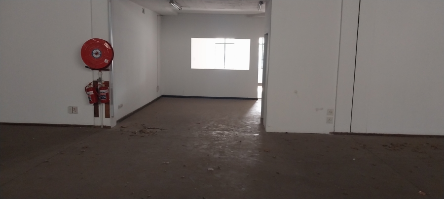 To Let commercial Property for Rent in Randjespark Gauteng