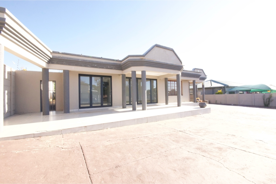 Commercial Property for Sale in Monument Gauteng