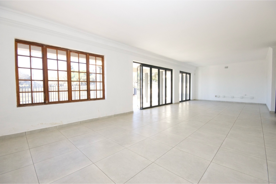 Commercial Property for Sale in Monument Gauteng
