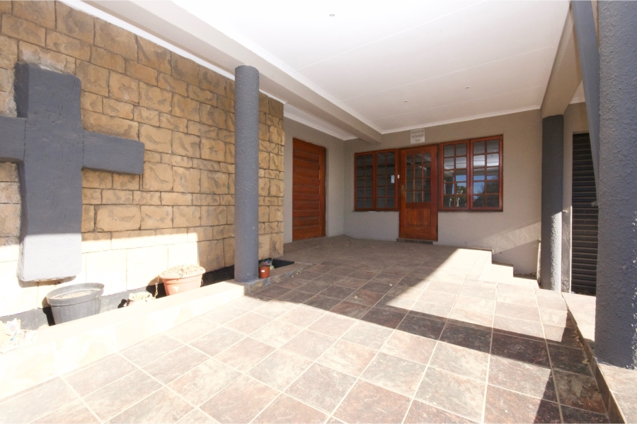 Commercial Property for Sale in Monument Gauteng