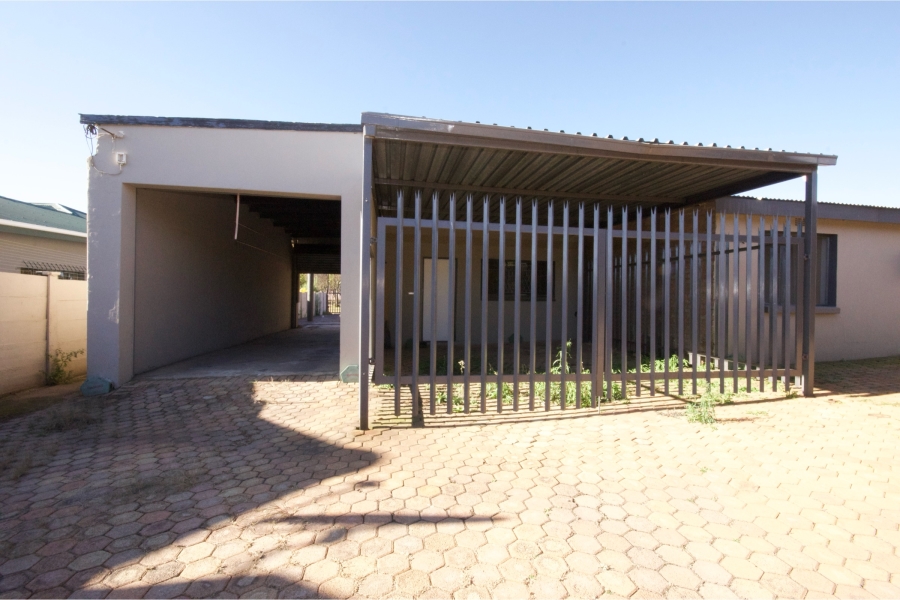 Commercial Property for Sale in Monument Gauteng