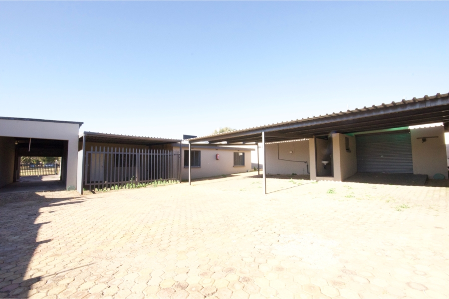 Commercial Property for Sale in Monument Gauteng