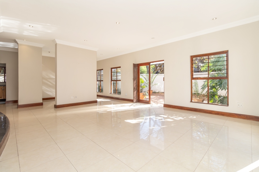 To Let 3 Bedroom Property for Rent in Bryanston Gauteng