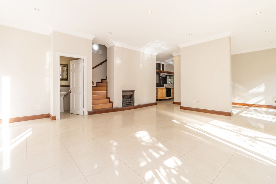 To Let 3 Bedroom Property for Rent in Bryanston Gauteng